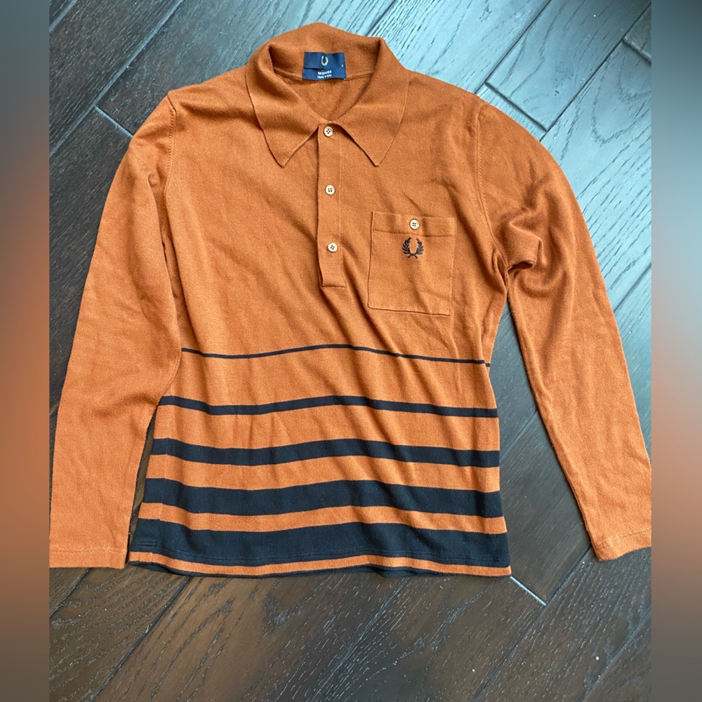 Fred Perry top